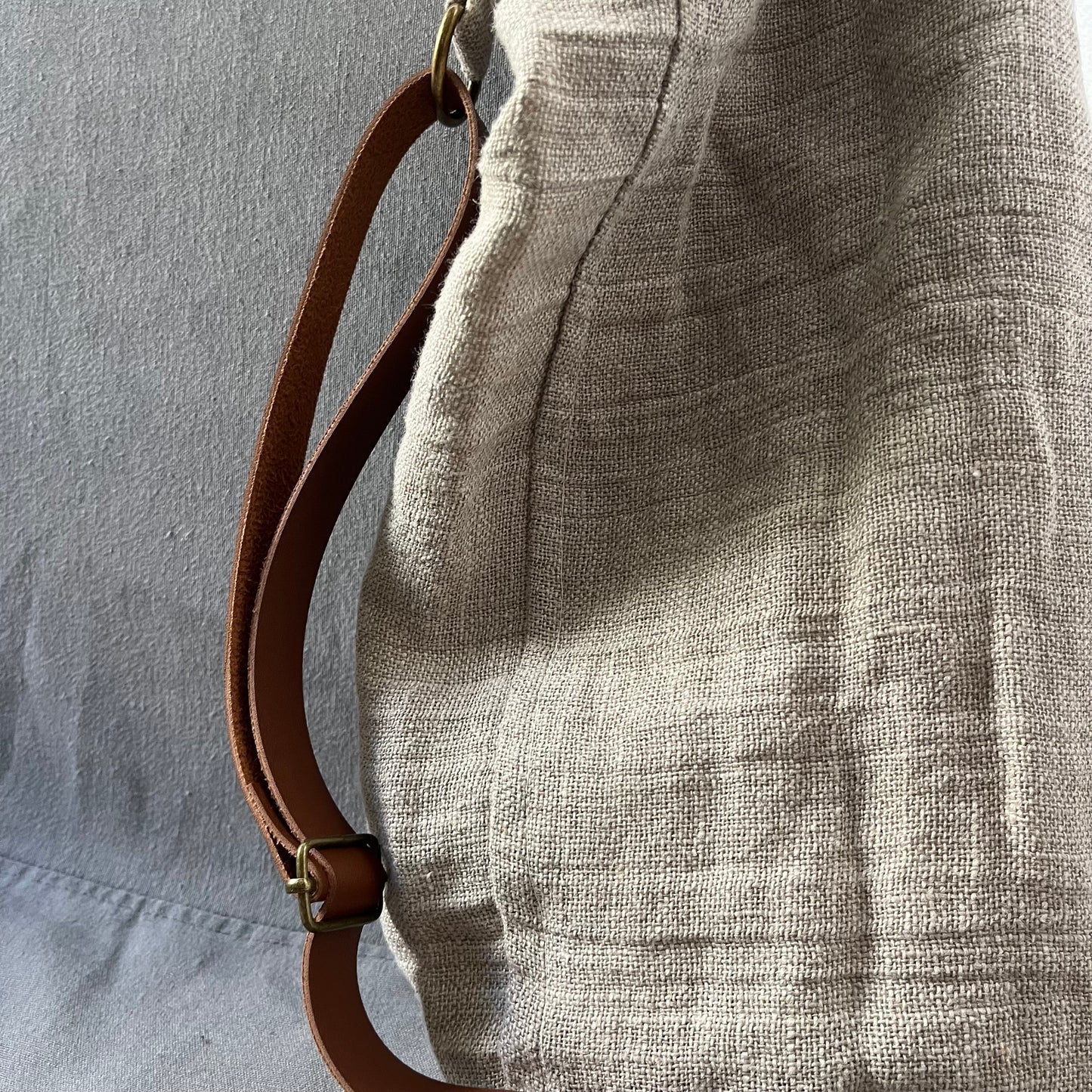 Bolso Tote "Elbony" lino fluido